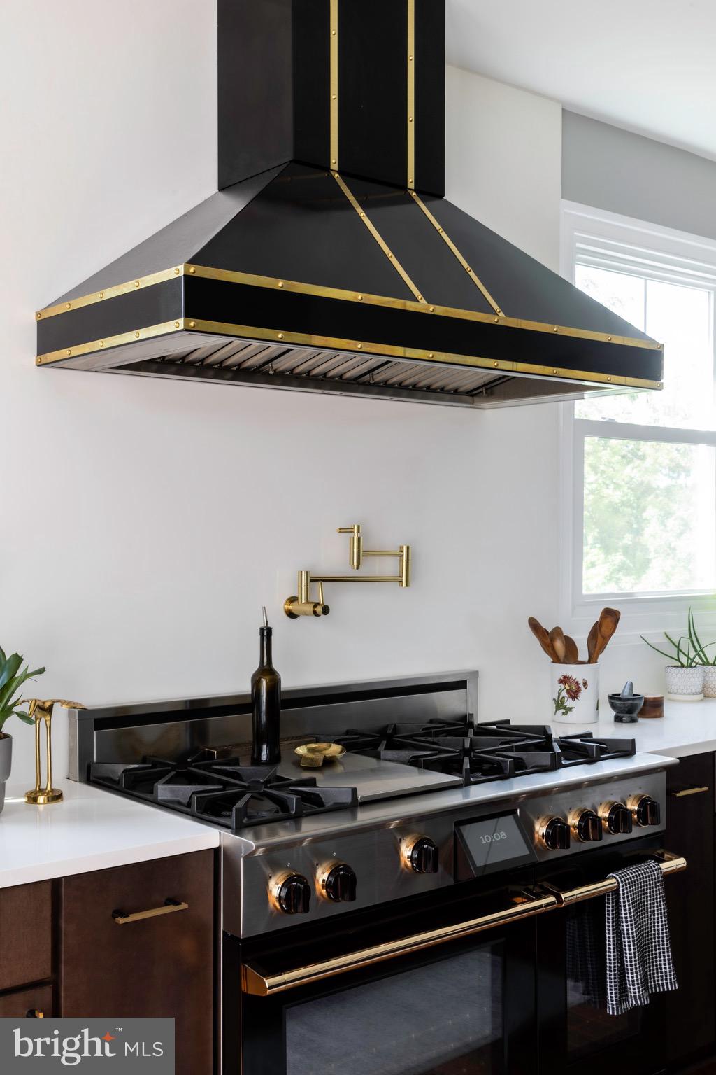 4873 Point Road Warrenton, VA 20187 - Photo 5 of 41