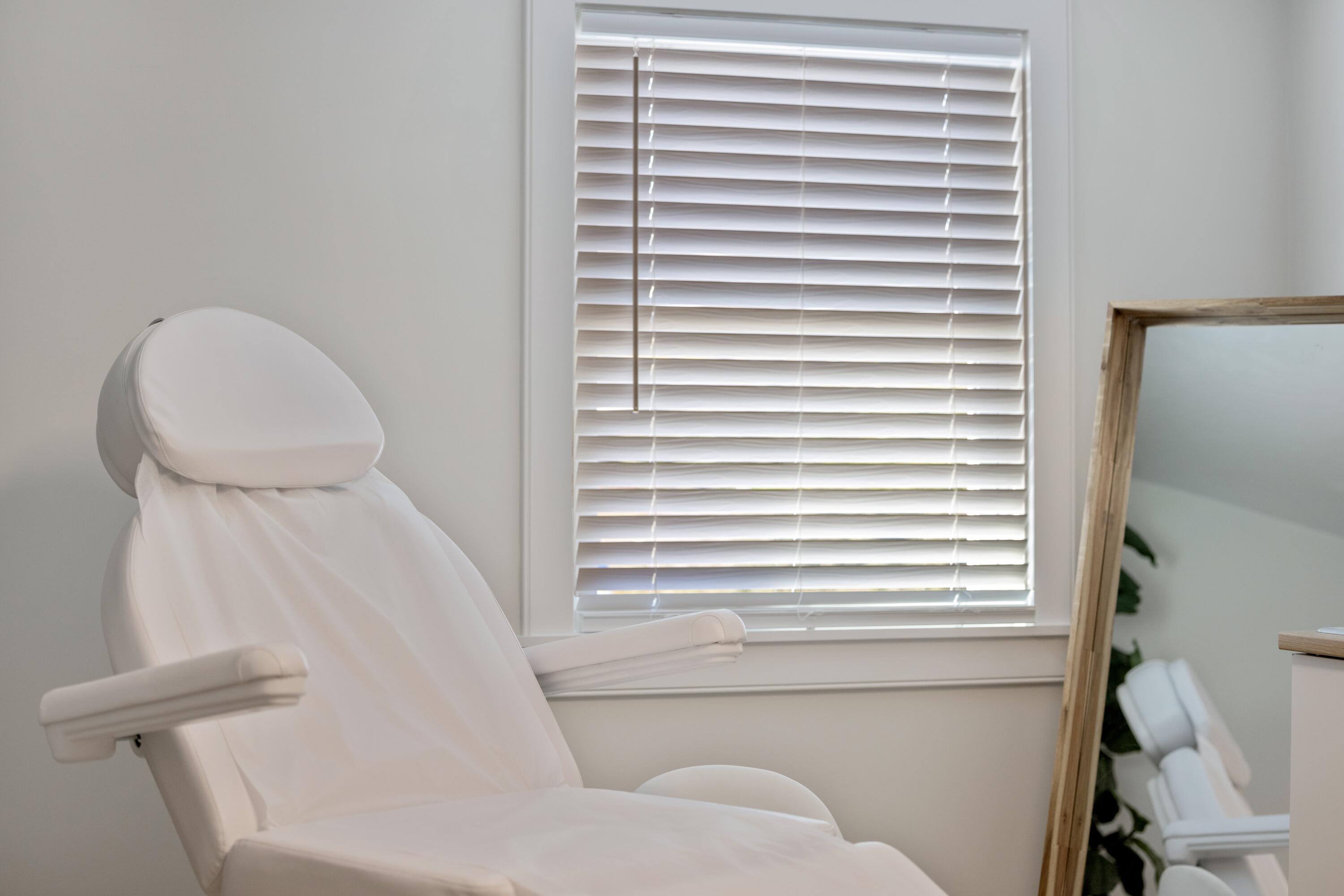 712 Main Street Hyannis, MA 02601 - Photo 34 of 88 Aesthetic & Clean
