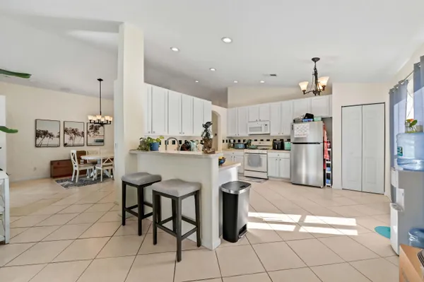 $3,400 | 865 Southeast Westminster Place, Stuart, FL 34997