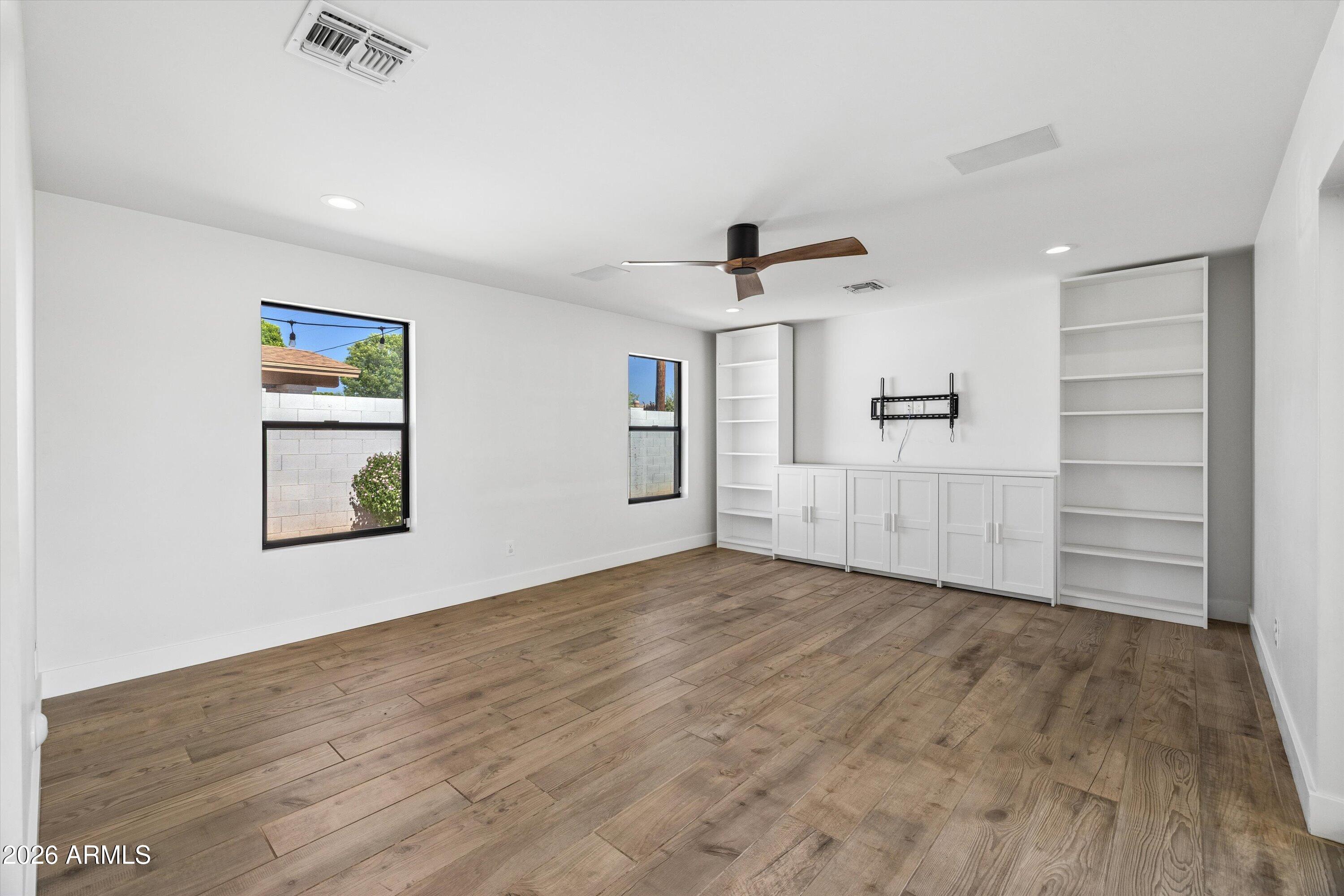 301 East Royal Palm Road Phoenix, AZ 85020 - Photo 13 of 69 12-301 E Royal Palm Rd, Phoenix, AZ 850