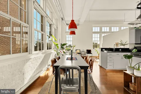 $689,000 | 440 12th Street Northeast, Unit 211, Washington, DC 20002