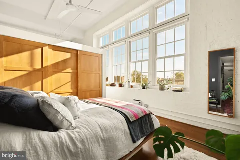 $689,000 | 440 12th Street Northeast, Unit 211, Washington, DC 20002