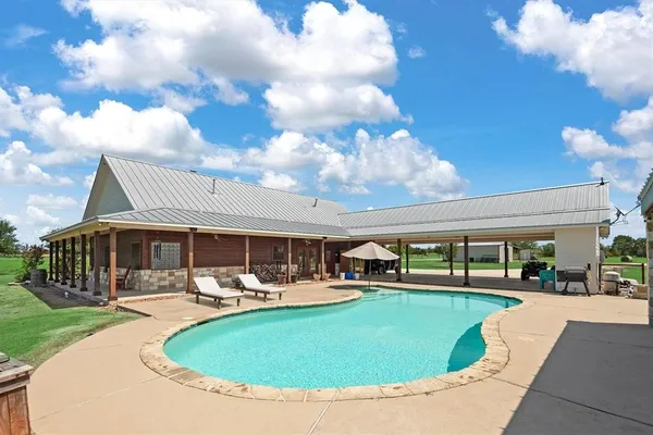 $1,399,000 | 3759 County Road 126, Bedias, TX 77831