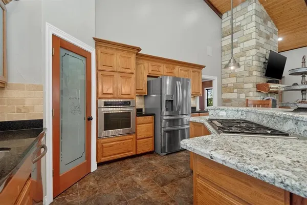 $1,399,000 | 3759 County Road 126, Bedias, TX 77831