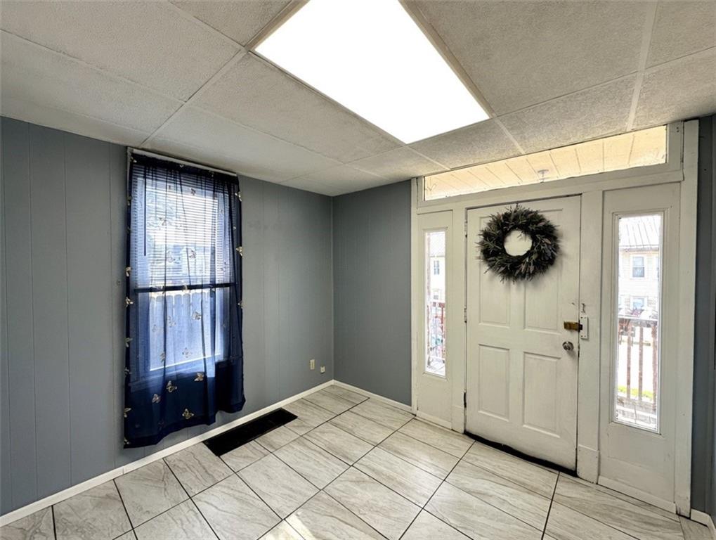 114 South Street Butler, PA 16001 - Photo 6 of 32 a view of a livingroom with entryway