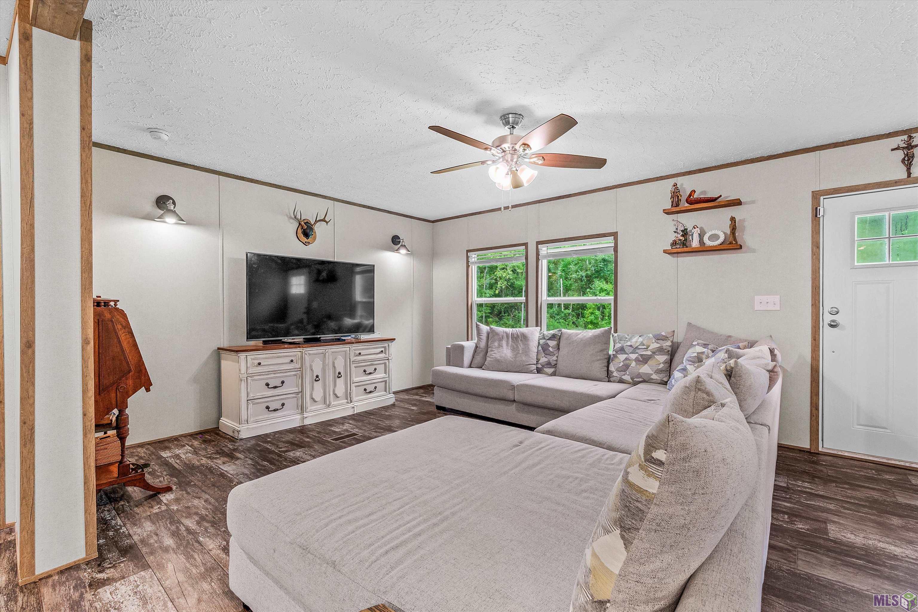 19646 King George Road Livingston, LA 70754 - Photo 4 of 24 Gallery Image 4
