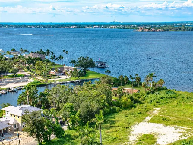 $3,100,000 | 3620 Riverview Boulevard, Bradenton, FL 34209
