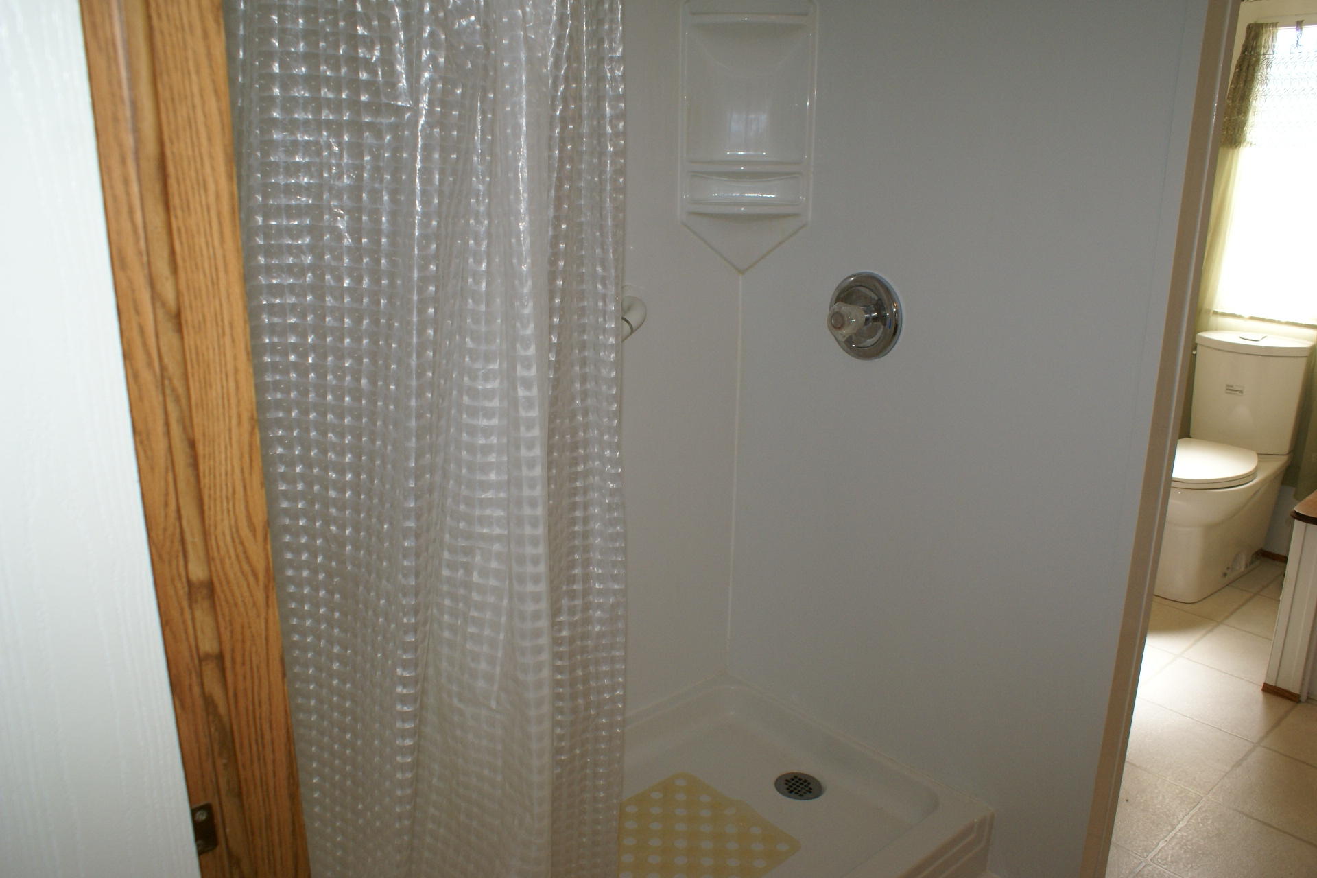 340 Farmington Road Hardy, VA 24101 - Photo 12 of 20 a bathroom with a shower