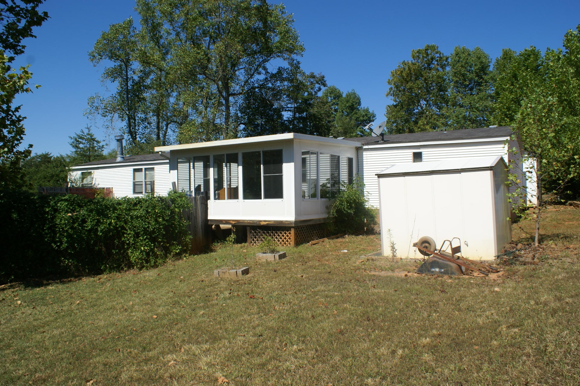 340 Farmington Road Hardy, VA 24101 - Photo 20 of 20 a view of a house with backyard and sitting area