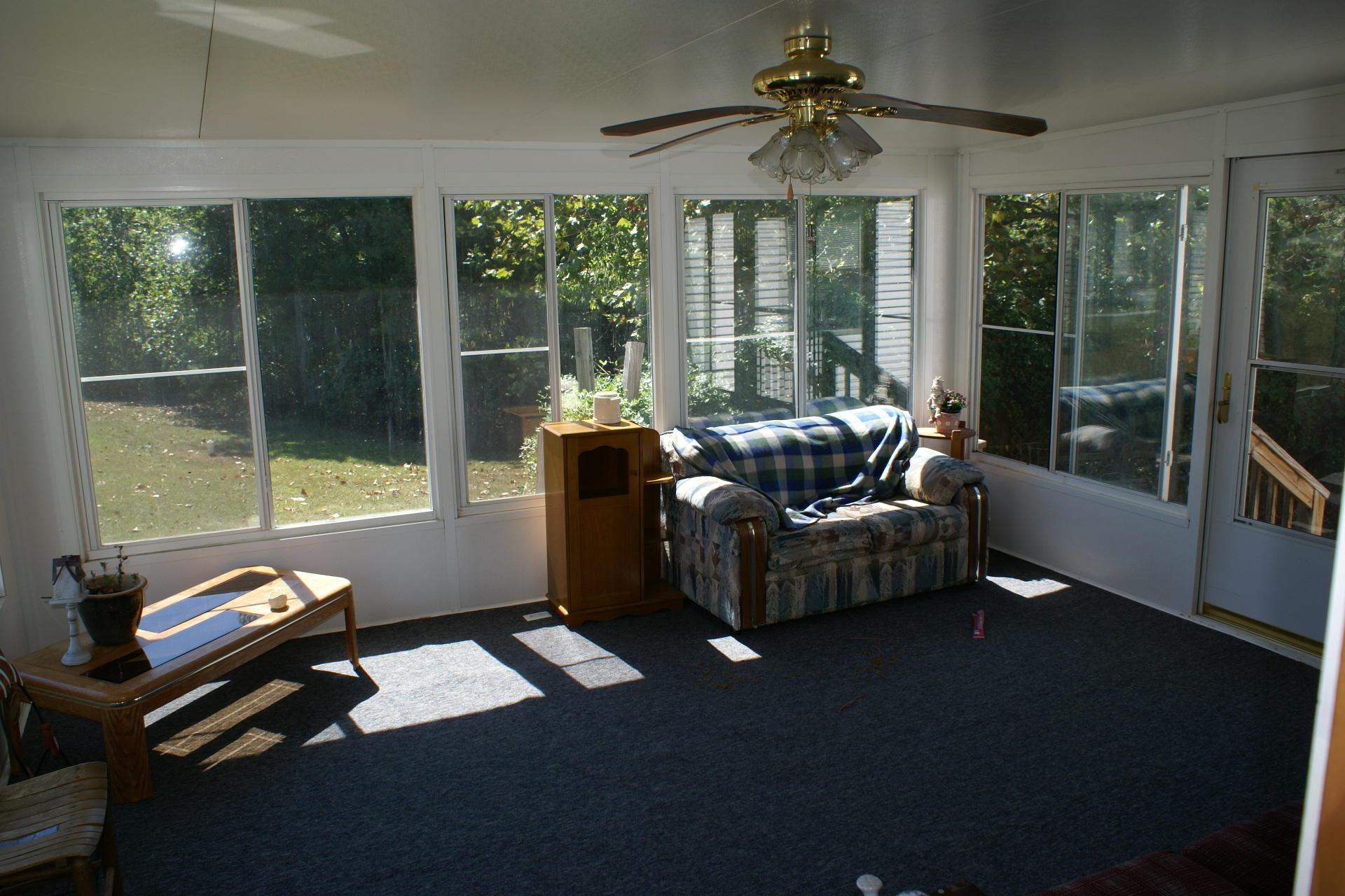 340 Farmington Road Hardy, VA 24101 - Photo 9 of 20 a living room with furniture and large windows