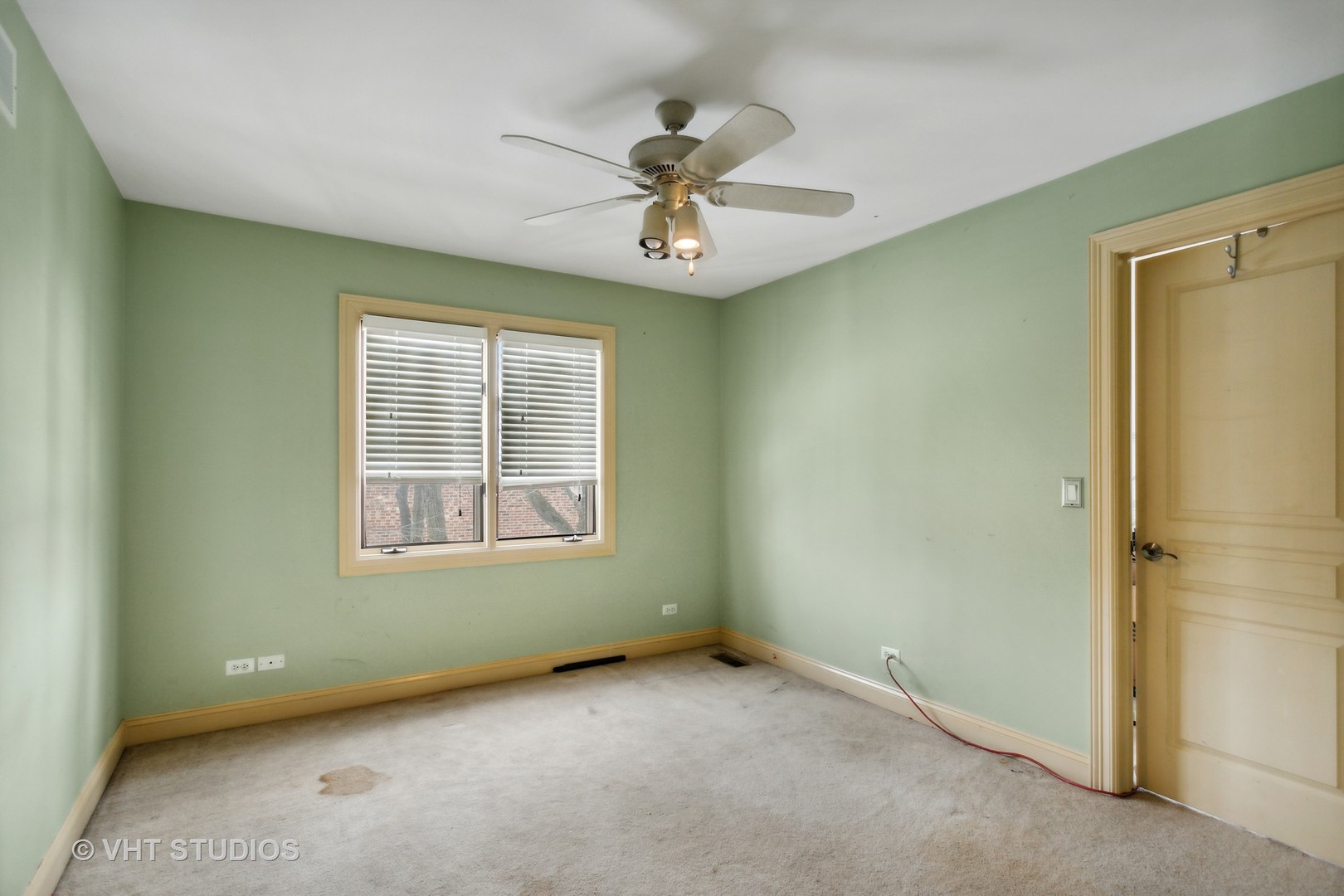 15365 Dan Patch Drive Plainfield, IL 60544 - Photo 17 of 30 an empty room with a window
