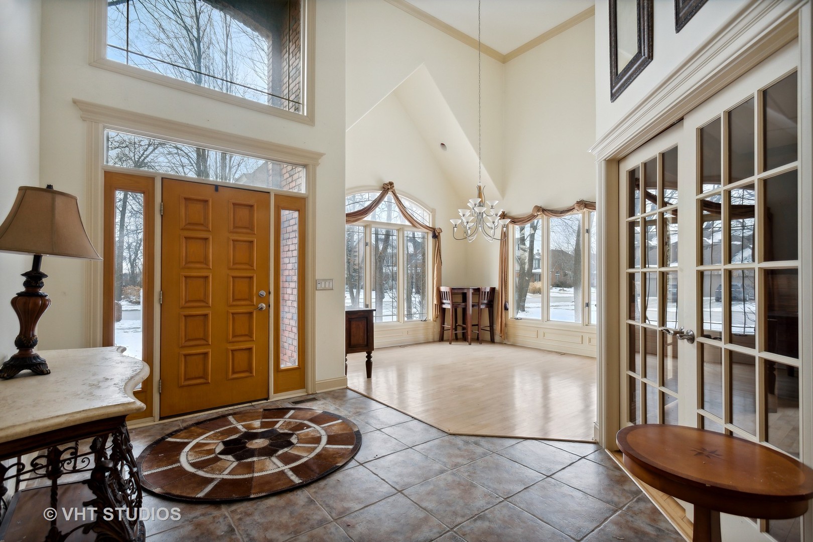 15365 Dan Patch Drive Plainfield, IL 60544 - Photo 5 of 30 a living room with furniture and a rug