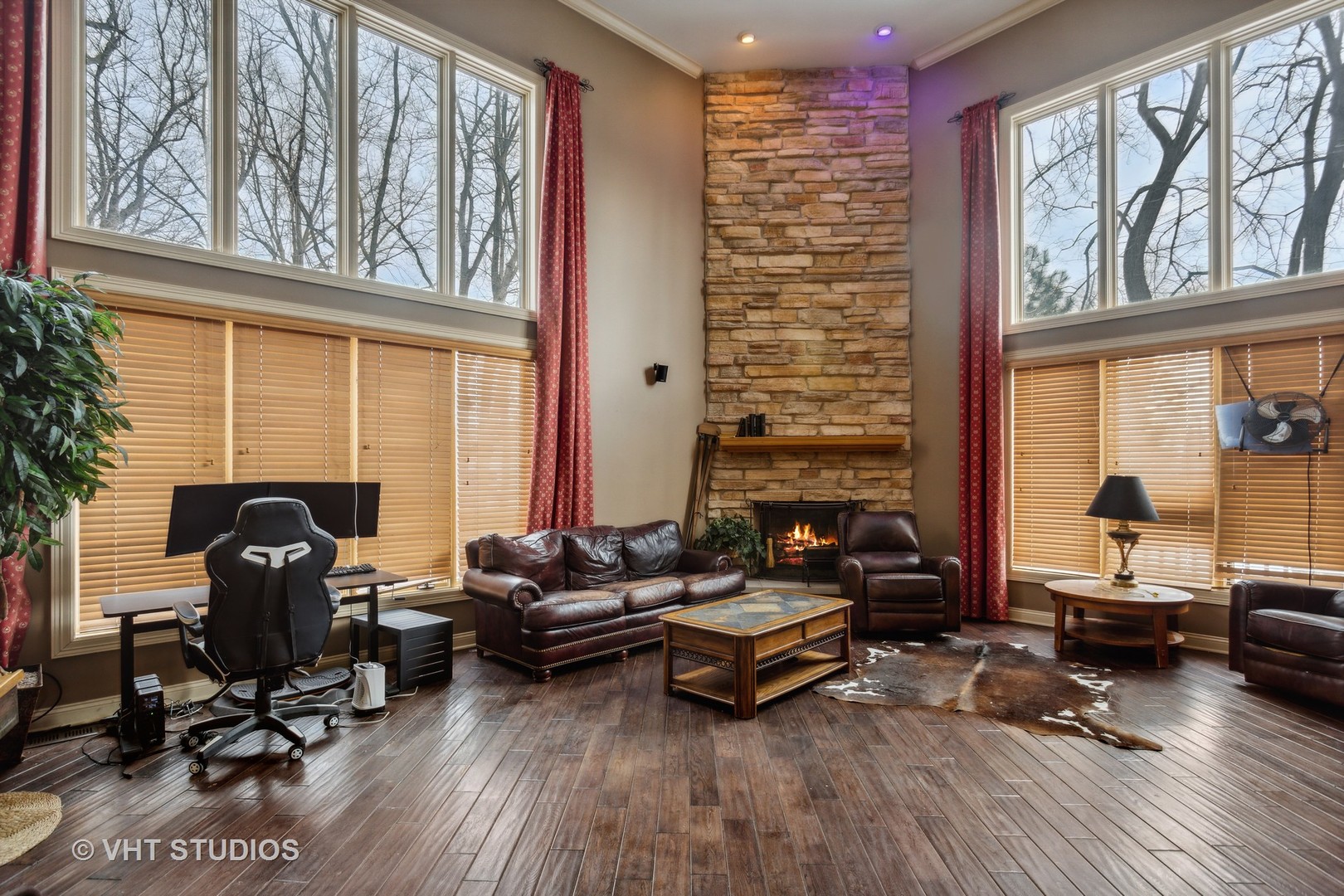 15365 Dan Patch Drive Plainfield, IL 60544 - Photo 6 of 30 a view of a livingroom with workspace and a window