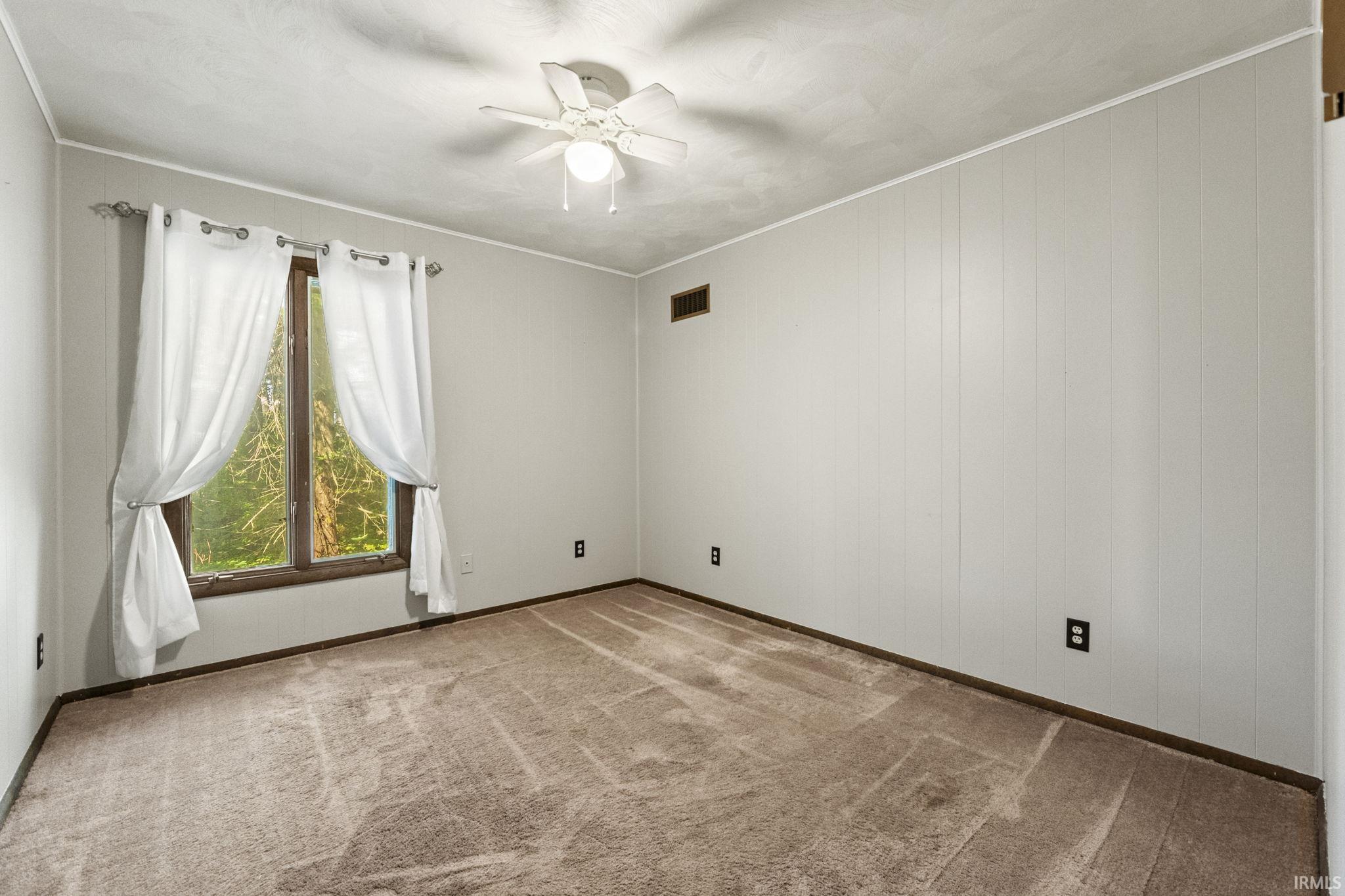 8812 Lafayette Center Road Yoder, IN 46798 - Photo 15 of 35