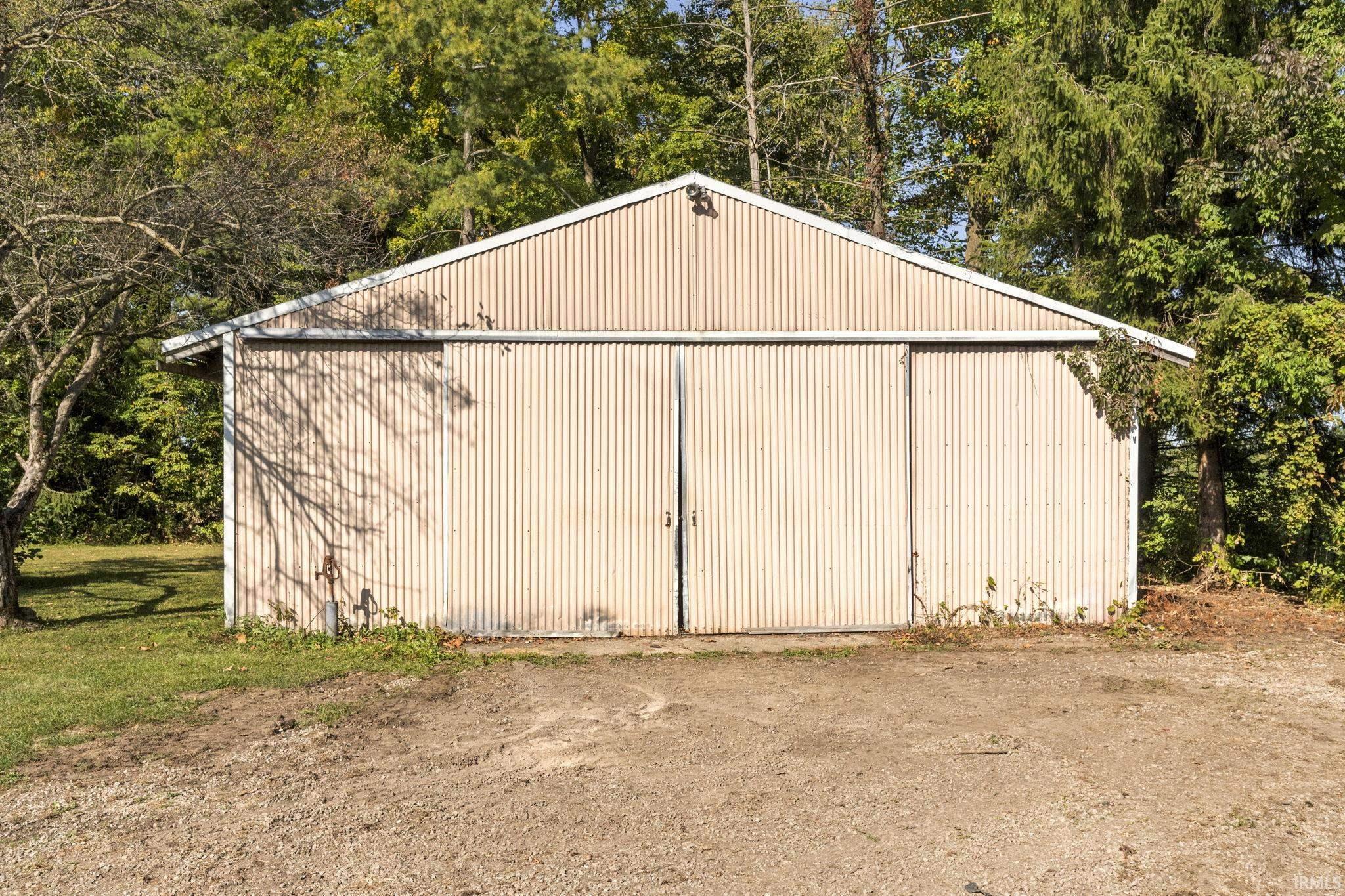 8812 Lafayette Center Road Yoder, IN 46798 - Photo 33 of 35