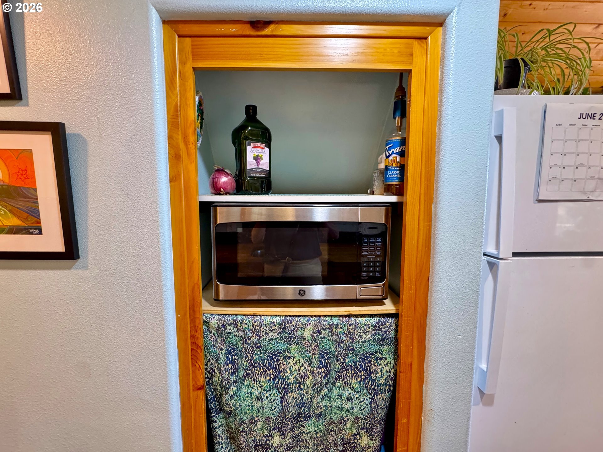 19921 Whaleshead Road, Unit U25 Brookings, OR 97415 - Photo 30 of 47 a close view of a utility room with washer and dryer