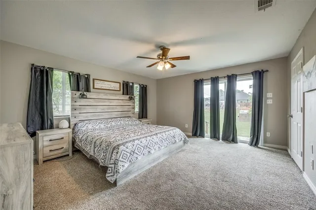 $315,000 | 411 West Houston Street, Leonard, TX 75452