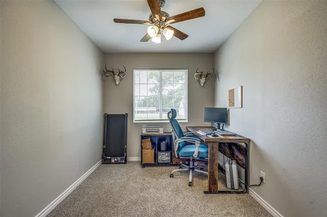 $315,000 | 411 West Houston Street, Leonard, TX 75452