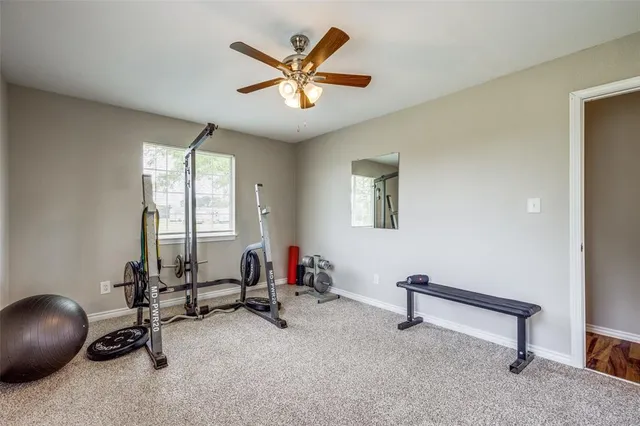 $315,000 | 411 West Houston Street, Leonard, TX 75452