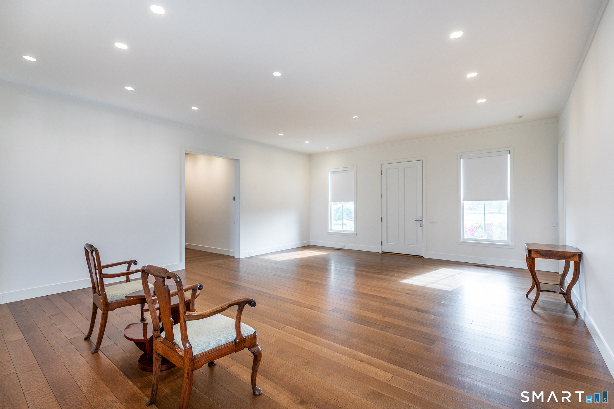 289 Northrup Street Bridgewater, CT 06752 - Photo 7 of 40 Foyer