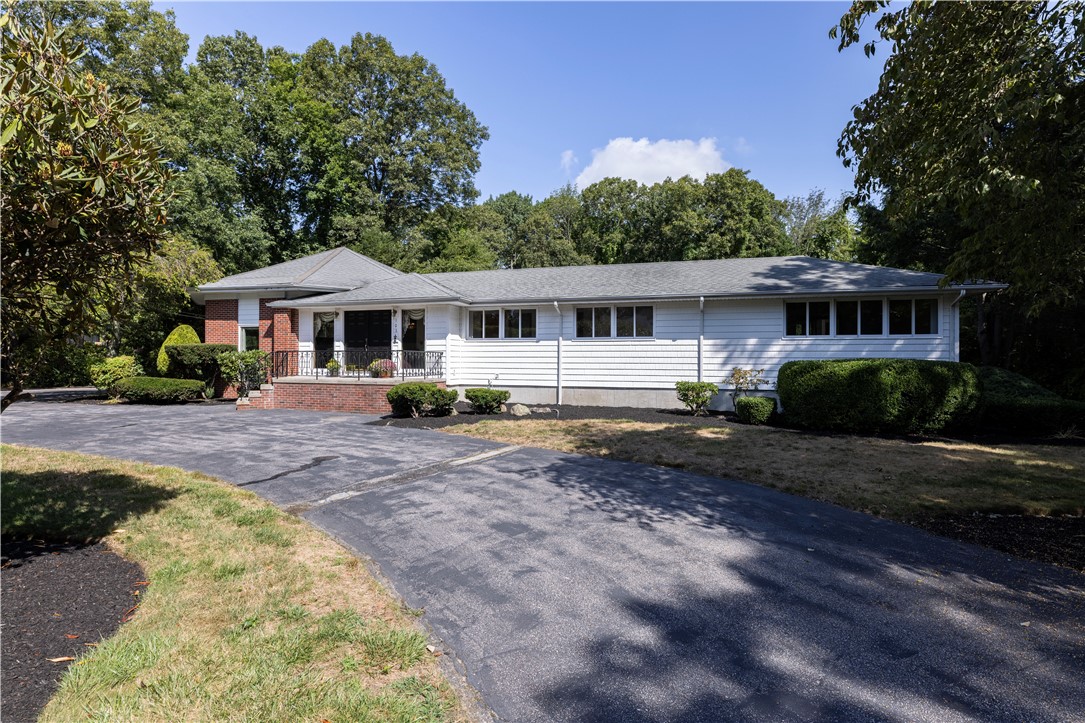 105 Gilbert Stuart Drive Warwick, RI 02818 - Photo 1 of 40 Semi-circular driveway for easy in and out