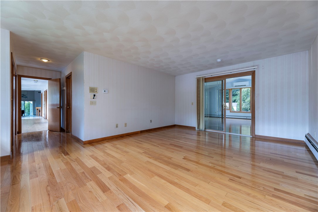 105 Gilbert Stuart Drive Warwick, RI 02818 - Photo 25 of 40 shiny wood floors