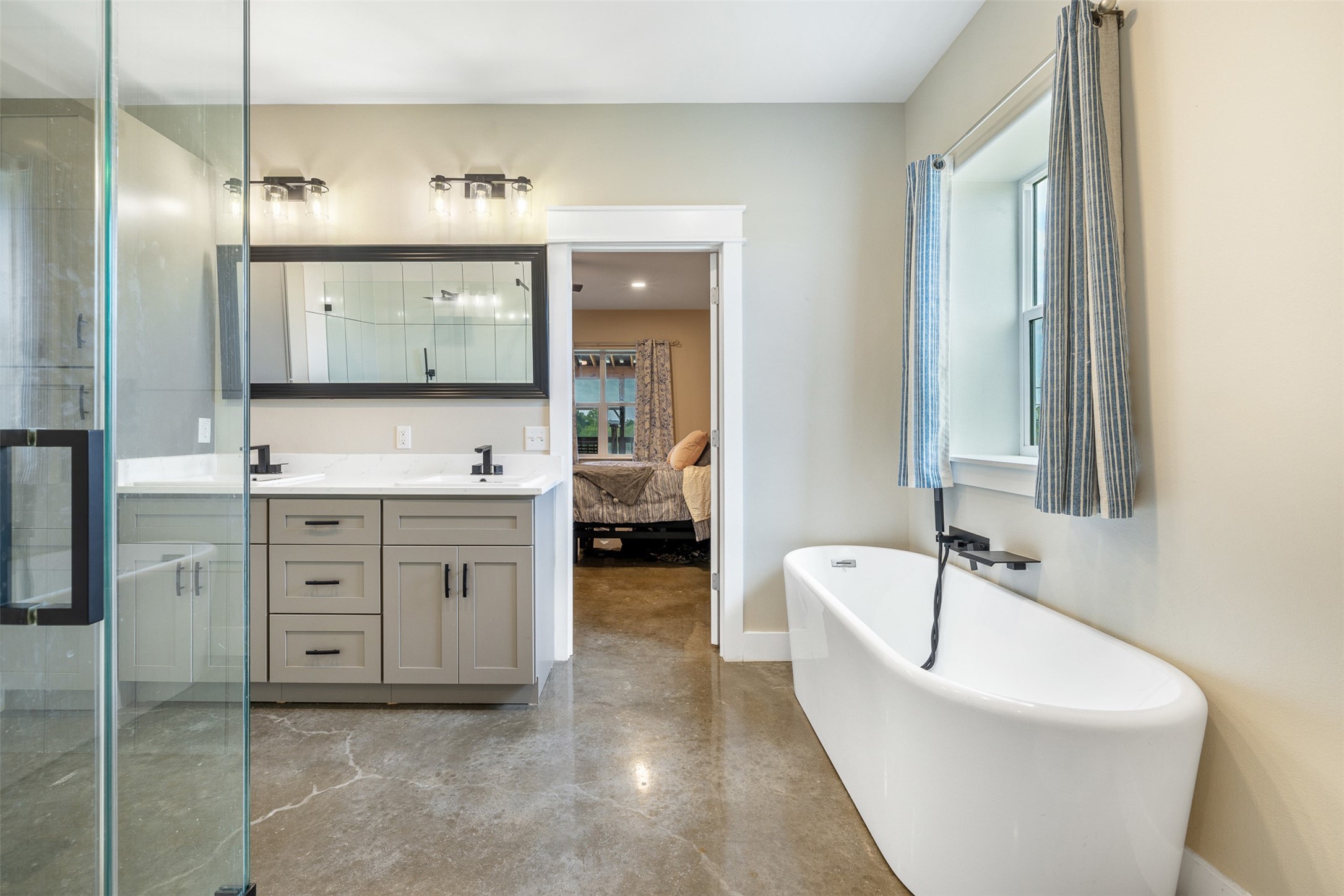 4330 Post Oak Point Road New Ulm, TX 78950 - Photo 11 of 43