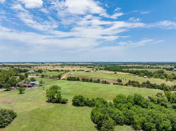 $995,000 | 4330 Post Oak Point Road, New Ulm, TX 78950