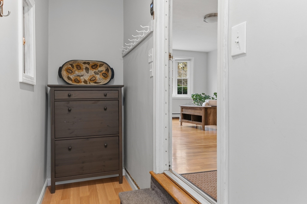 14 Fox Hill Road Framingham, MA 01701 - Photo 19 of 42 Gallery Image 19
