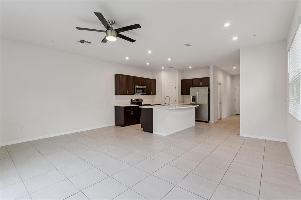 2137 Crystal Bell Street Orlando, FL 32824 - Photo 13 of 36