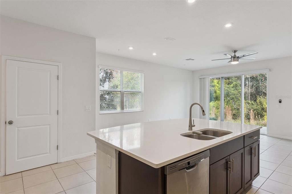 2137 Crystal Bell Street Orlando, FL 32824 - Photo 15 of 36