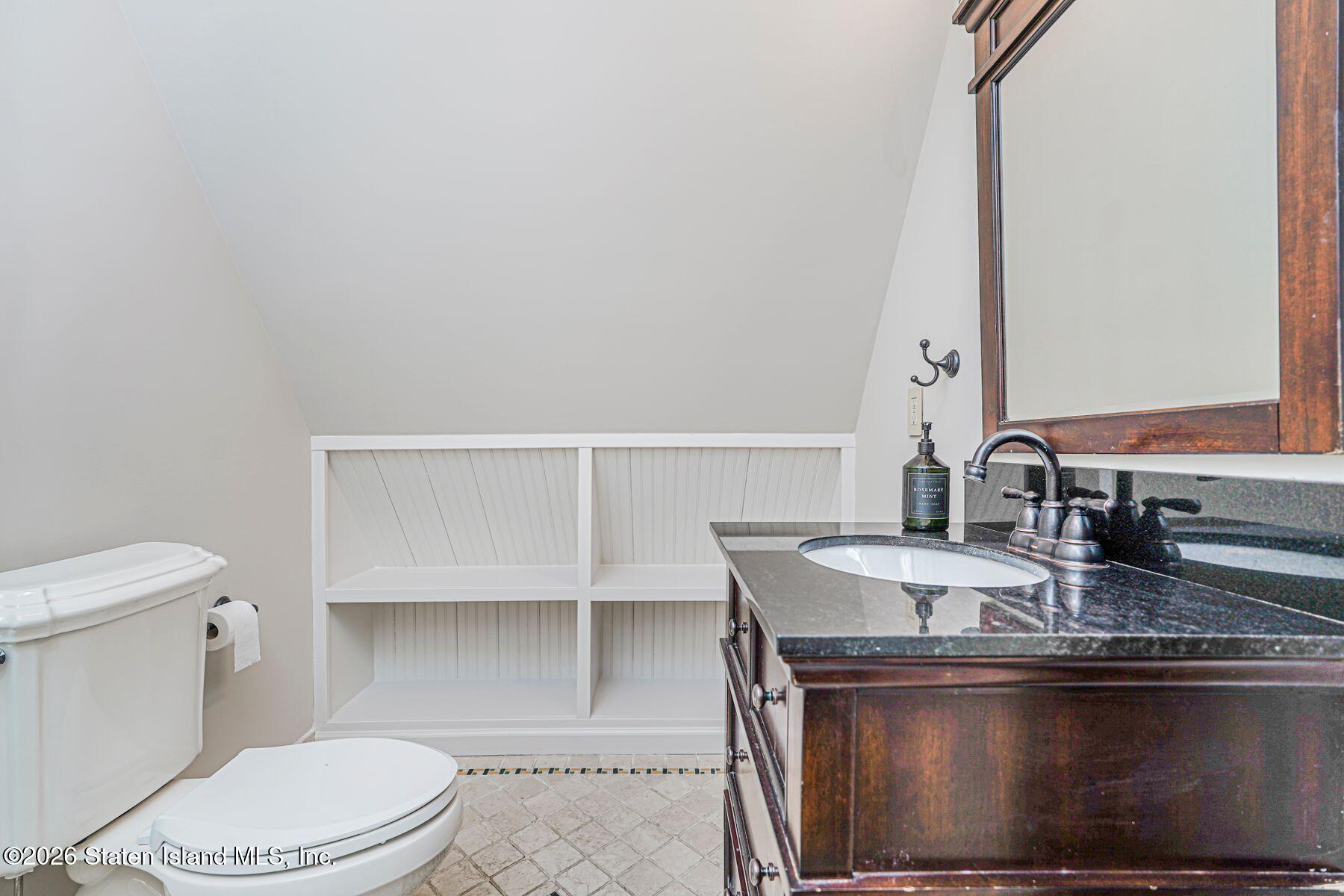 125 Benedict Road Staten Island, NY 10304 - Photo 55 of 96 125 top bath