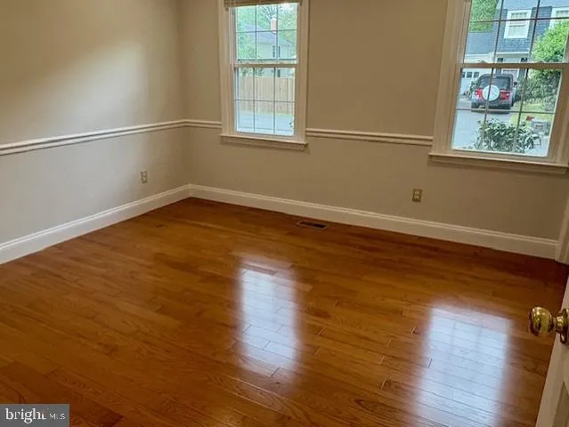 $3,500 | 12834 Tewksbury Drive, Herndon, VA 20171