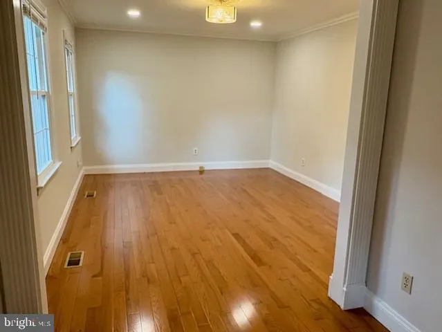 $3,500 | 12834 Tewksbury Drive, Herndon, VA 20171