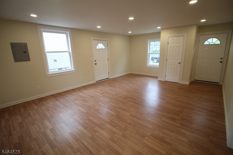 406 Skillman Road Skillman, NJ 08558 - Photo 37 of 38 Gallery Image 37