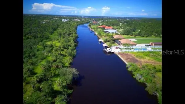 a view of a lake from a yard