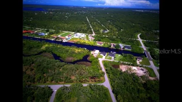 a view of a yard