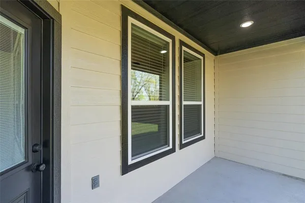 $299,990 | 113 3rd Street, Celeste, TX 75423