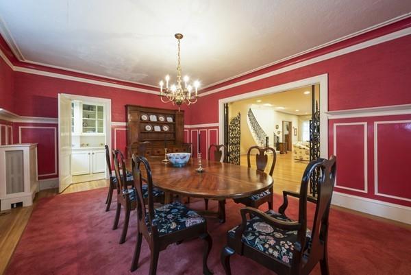 20 Nobscot Road Newton, MA 02459 - Photo 5 of 19