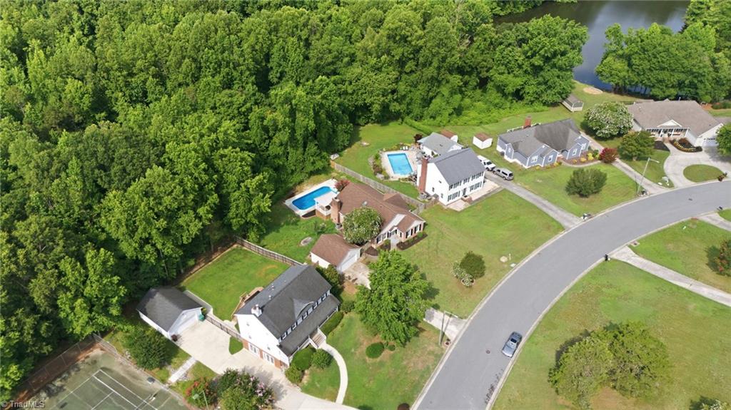314 Canterbury Road High Point, NC 27262 - Photo 36 of 37