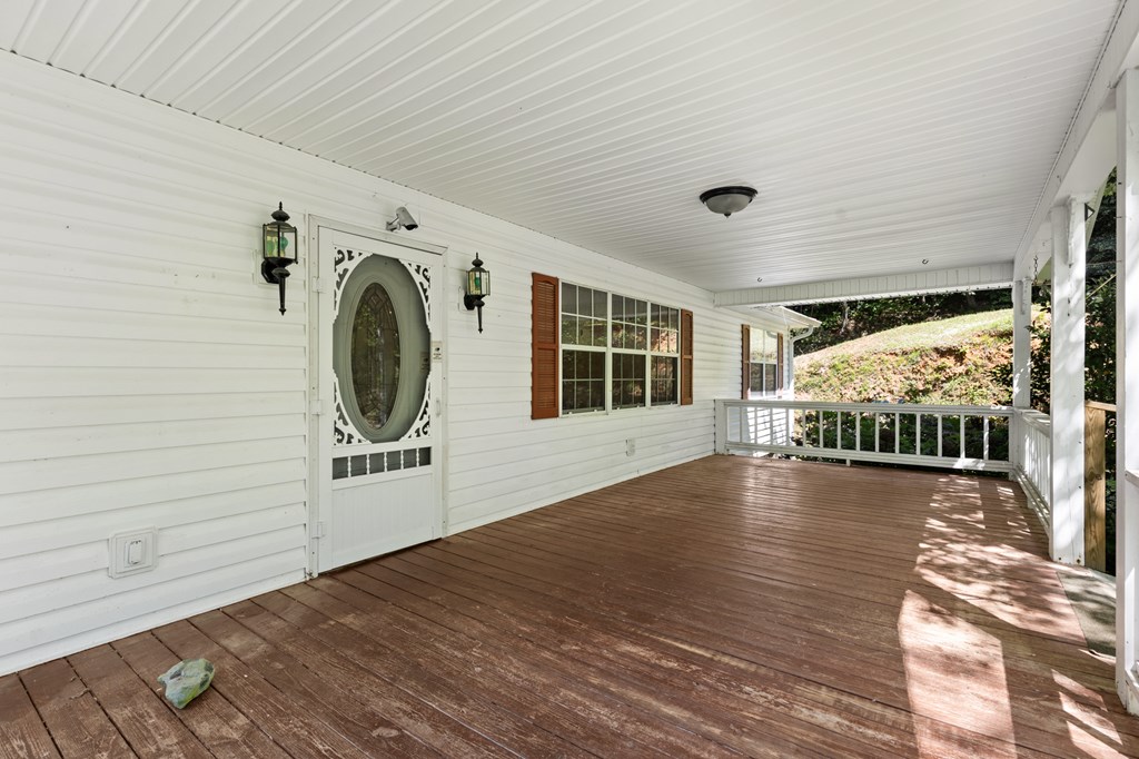 51 Haddock Drive Blue Ridge, GA 30513 - Photo 3 of 37 Gallery Image 3