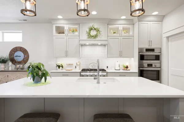 $697,800 | 122 North Woody Knl Lane, Eagle, ID 83616