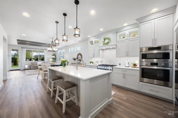 $697,800 | 122 North Woody Knl Lane, Eagle, ID 83616