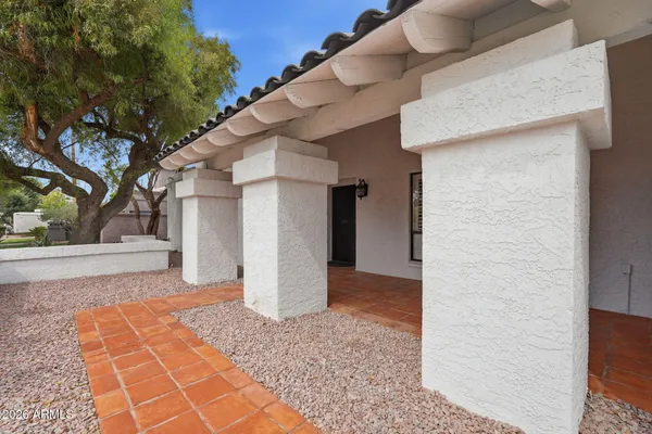 $1,066,000 | 8415 South Kachina Drive, Tempe, AZ 85284