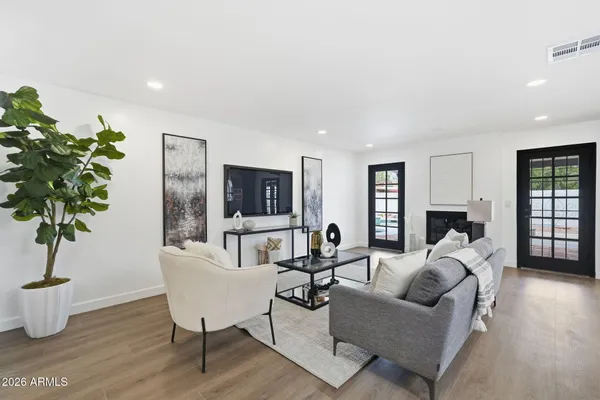 $1,066,000 | 8415 South Kachina Drive, Tempe, AZ 85284