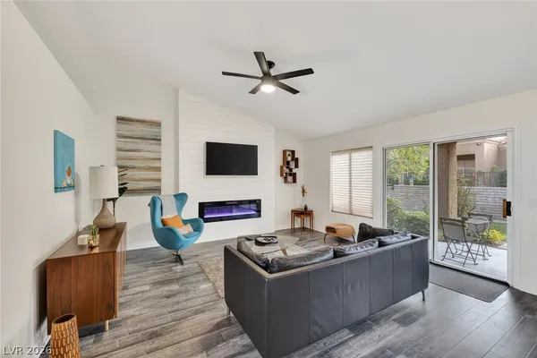 $2,300 | 8533 Millsboro Drive, Las Vegas, NV 89134