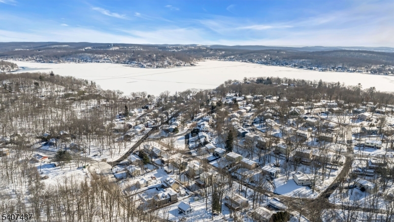 9 Corsica Road Hopatcong, NJ 07843 - Photo 31 of 33 a view of city and ocean