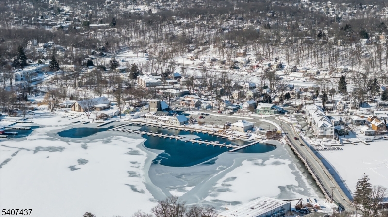 9 Corsica Road Hopatcong, NJ 07843 - Photo 32 of 33