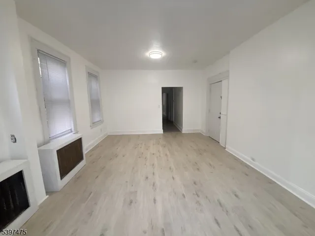 $2,350 | 237 Fulton Street, Paterson, NJ 07501