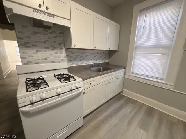 $2,350 | 237 Fulton Street, Paterson, NJ 07501